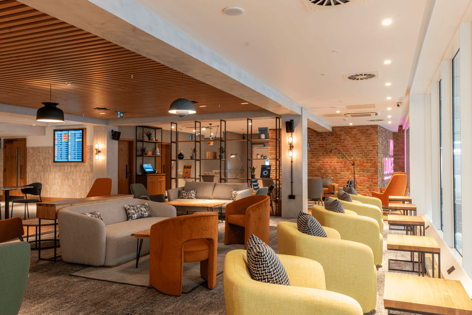 My Lounge at Luton Airport Is Now Open | No1 Lounges