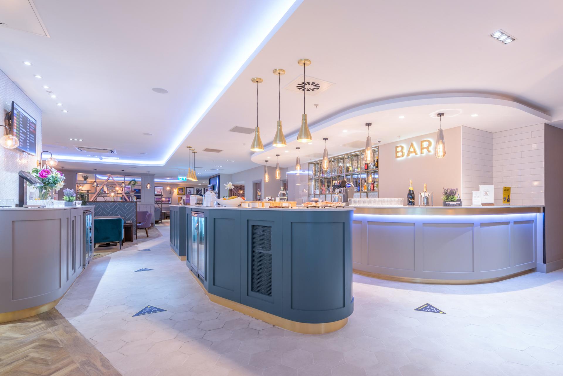 Aspire Lounge at Luton Airport Book Online