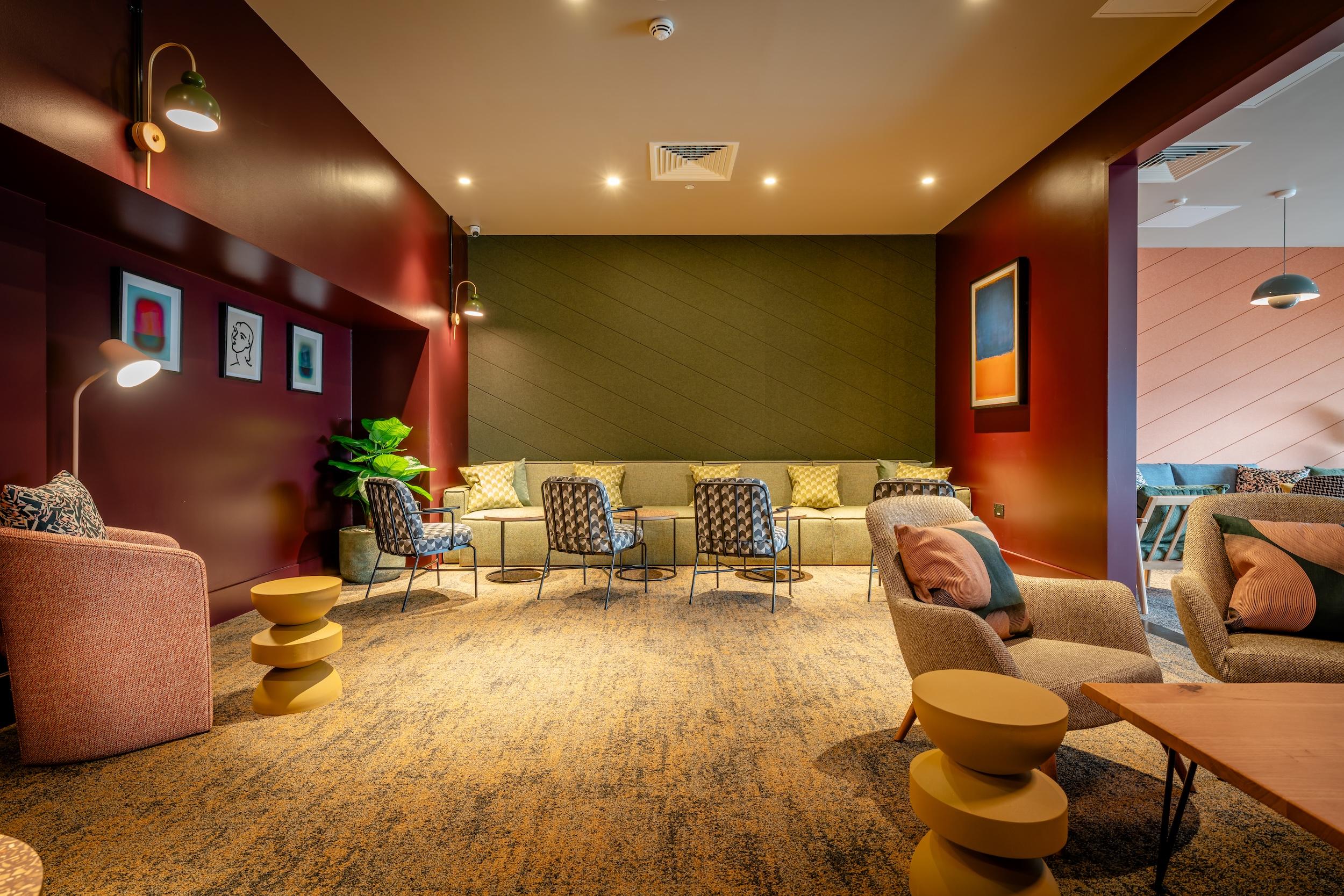 Heathrow Terminal 3 My Lounge Interior 5