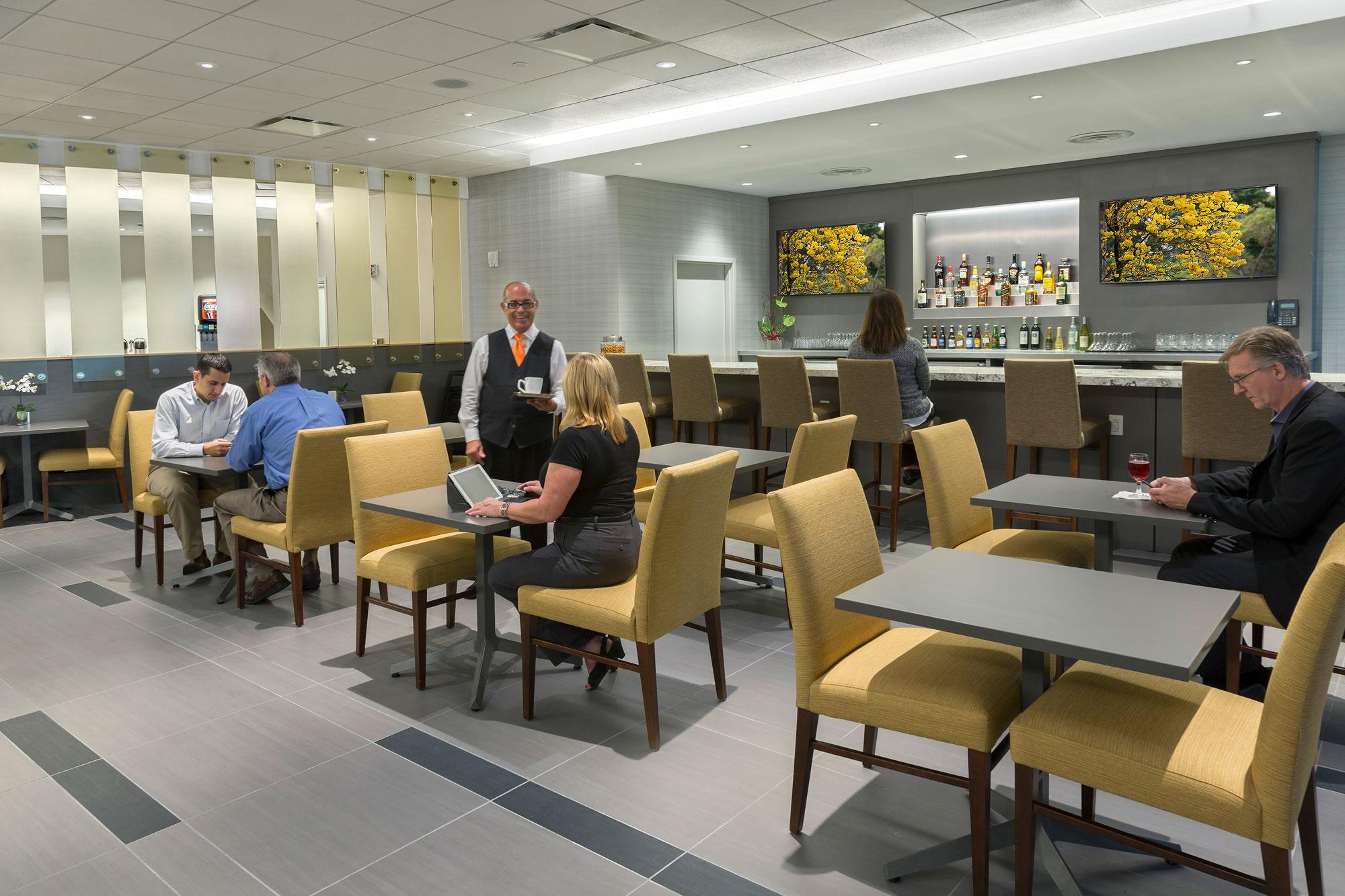 The Club MCO A4 Bar Area And Seating