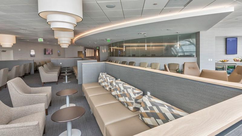 The Club MCO A4 Lounge Wide